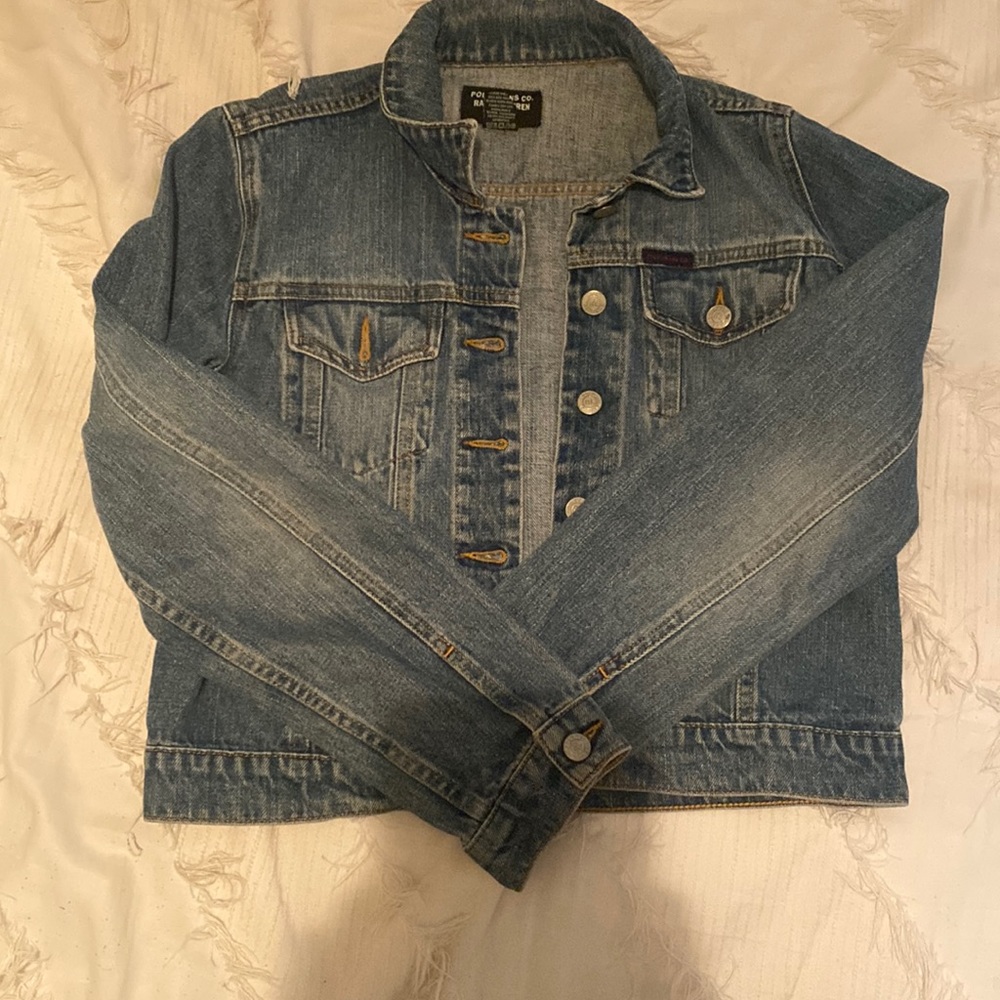 Ralph Lauren Jean jacket! Size youth large but fits like a adult small.